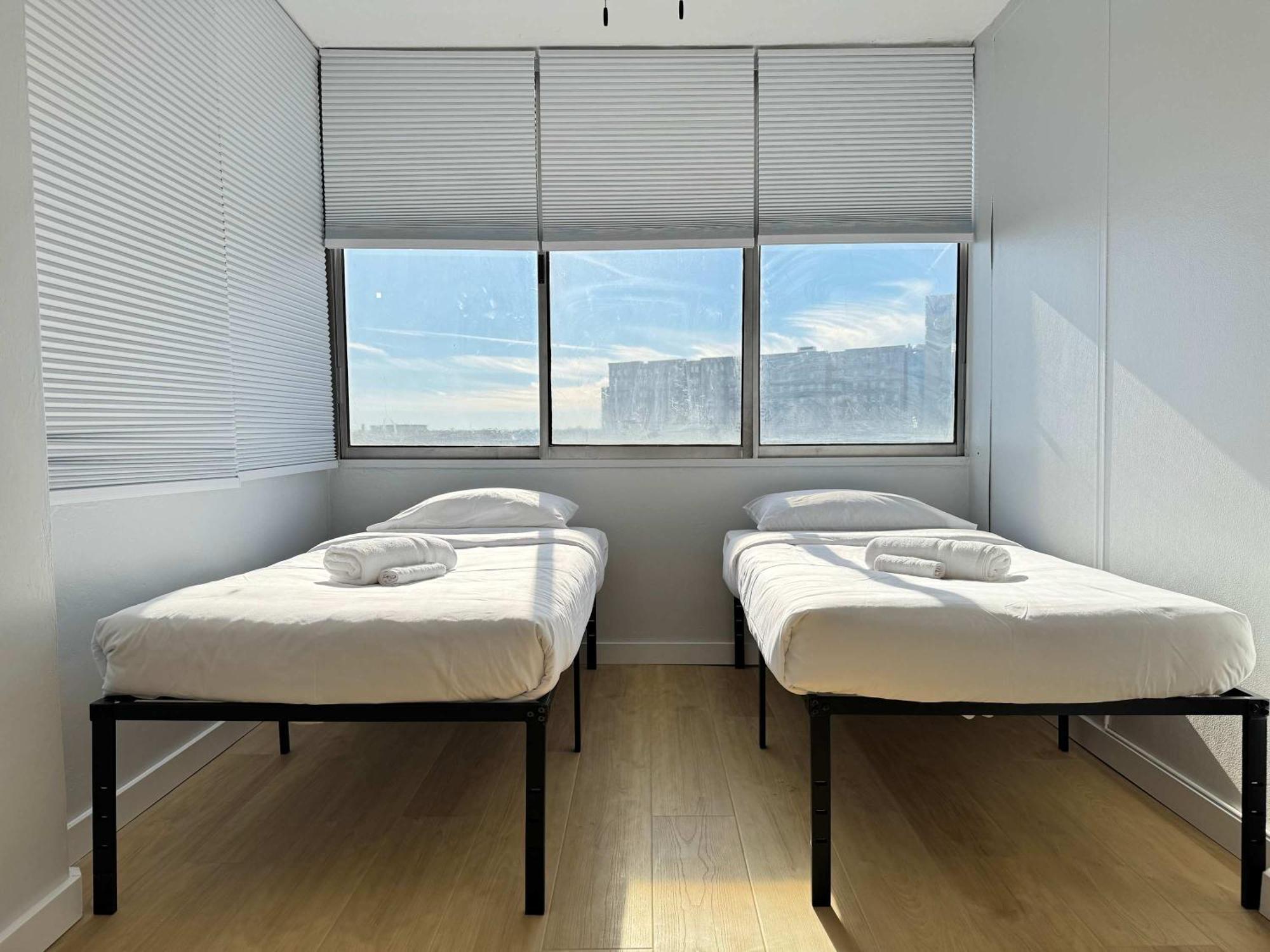 Vakantiehuis Heart Downtown 2bd Onsite Parking View King Bed Lm1106